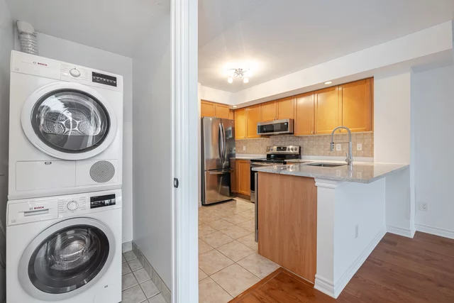 #819-5233 Dundas Street West, Etobicoke - photo 26