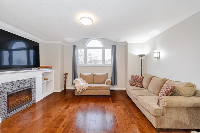 37 Biscayne Crescent, Orangeville - photo 25