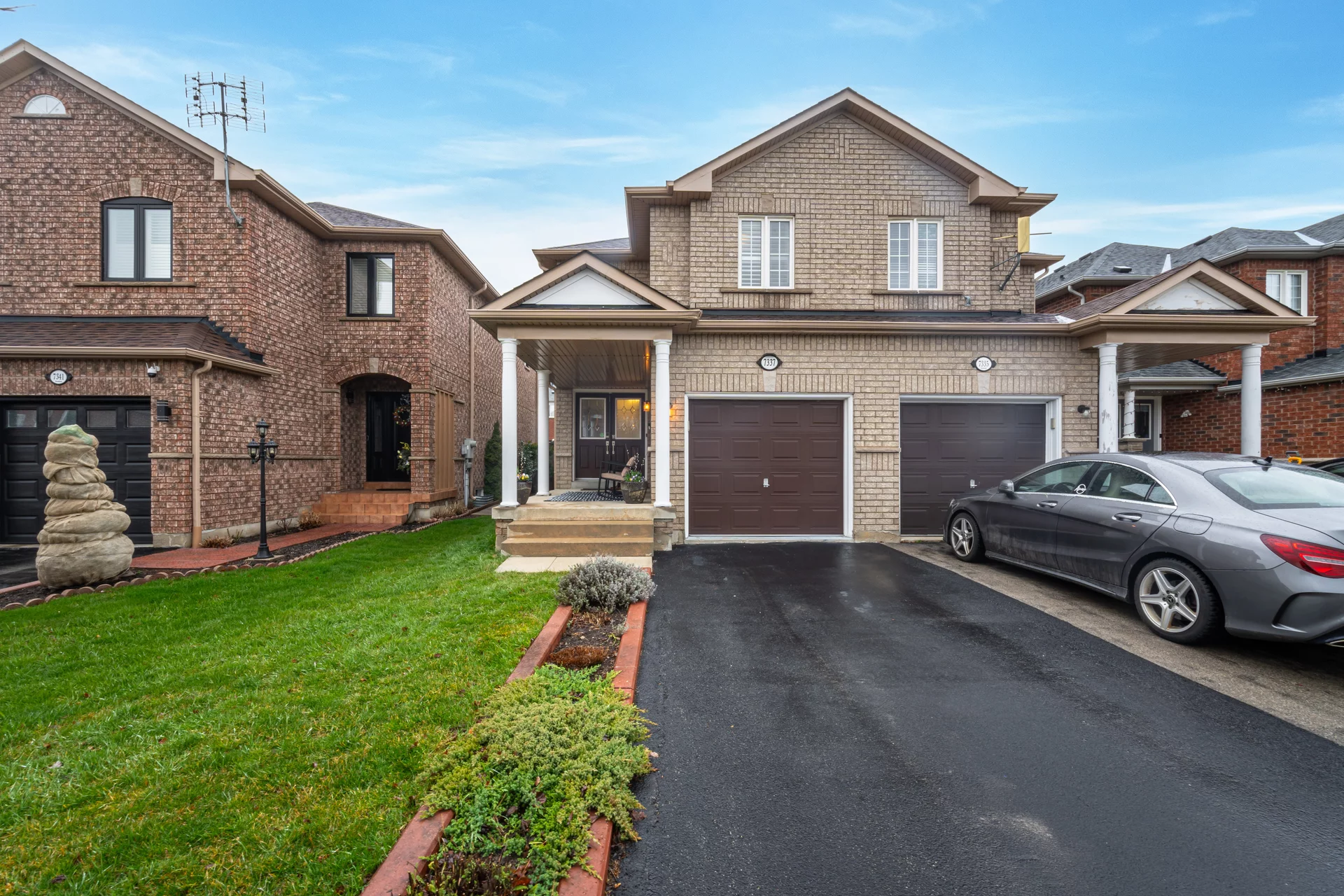 7337 Lowville Heights, Mississauga - photo 2
