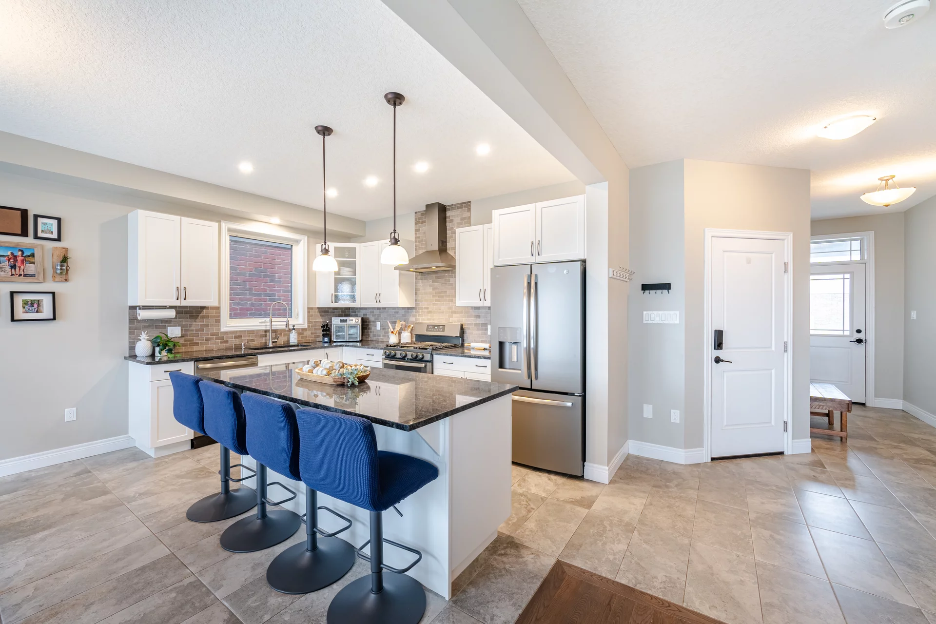 16 Sparrow Crescent, Grand Valley - photo 12