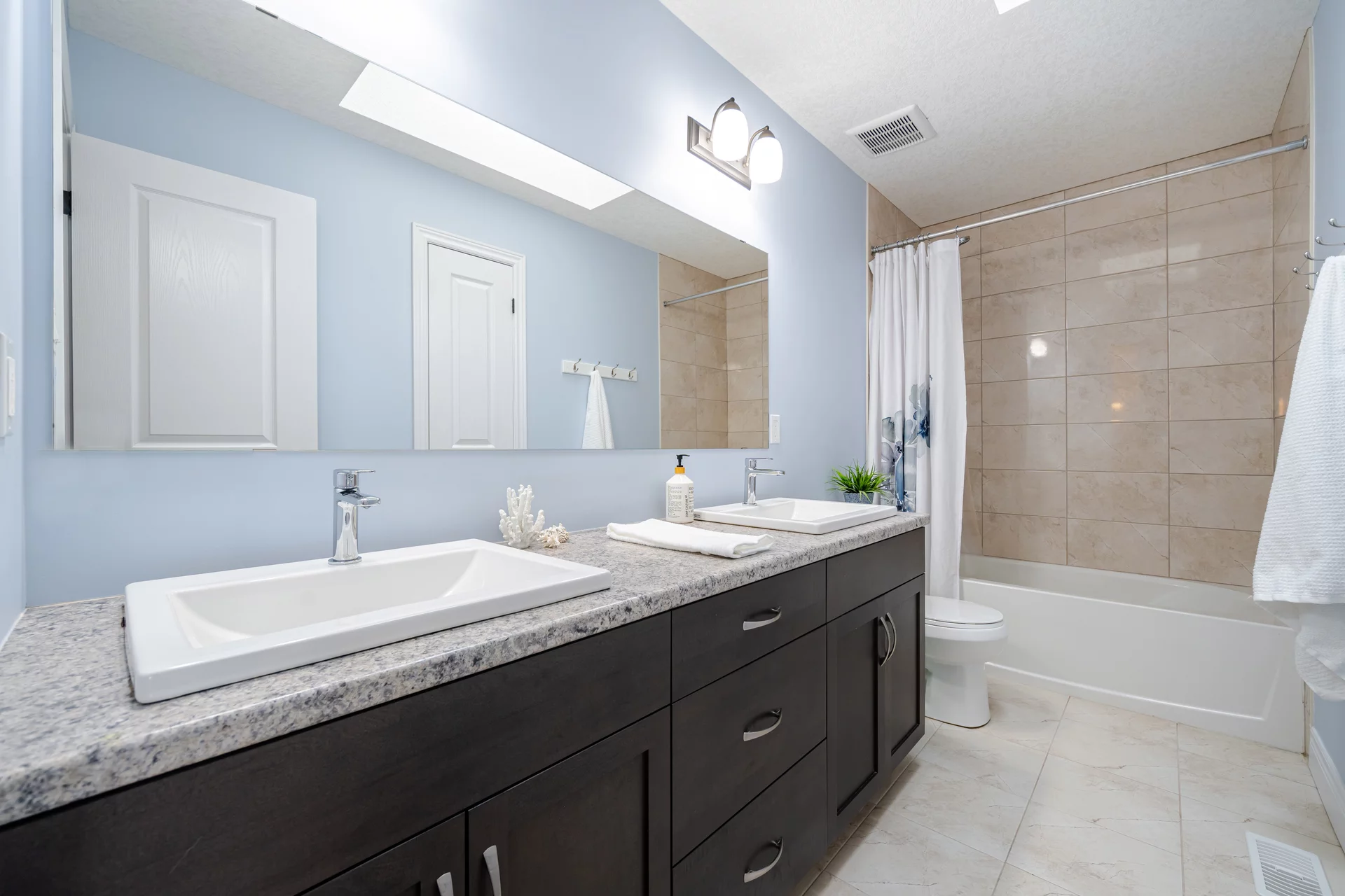 16 Sparrow Crescent, Grand Valley - photo 33