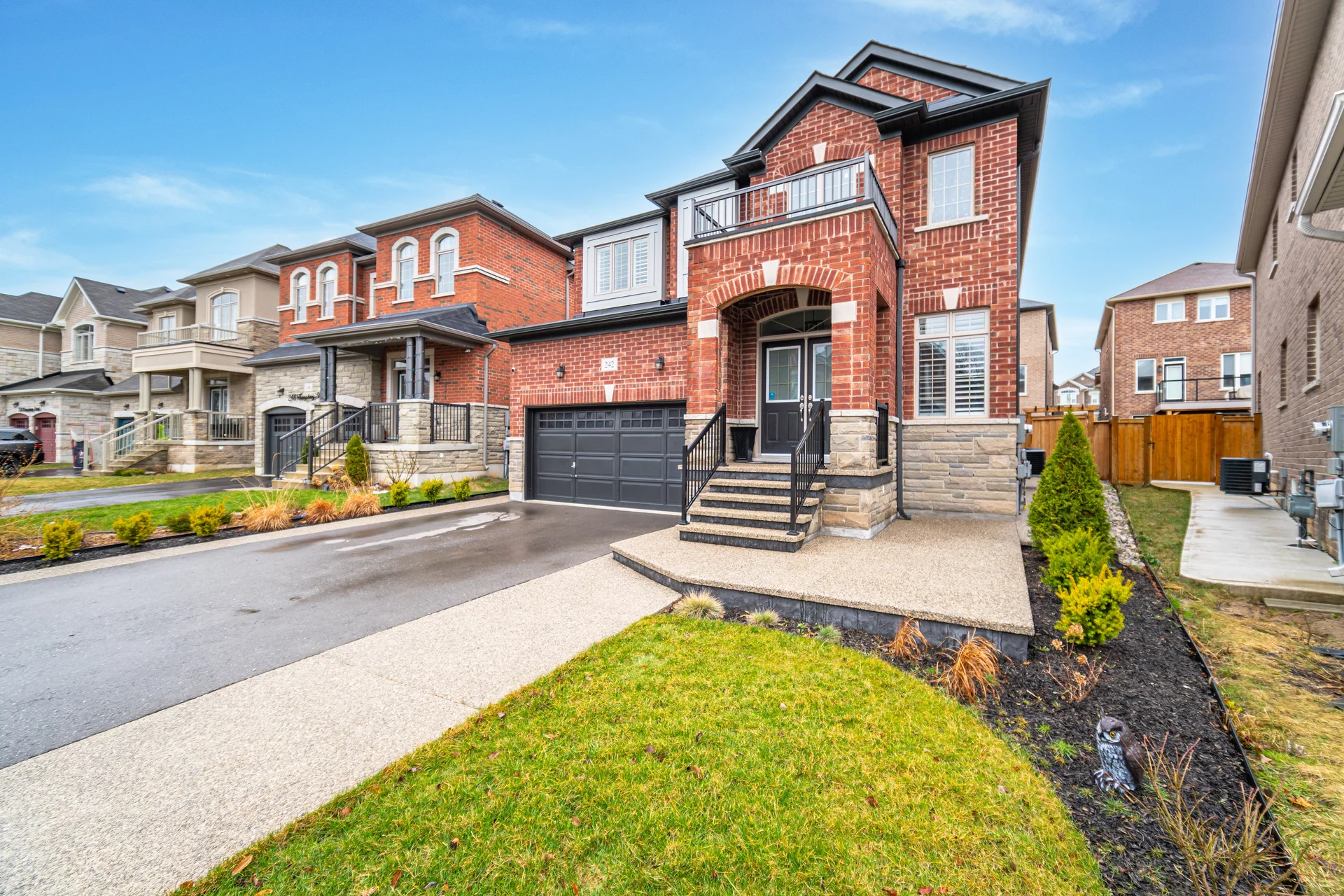 242 Humphrey Street, Waterdown - photo 4