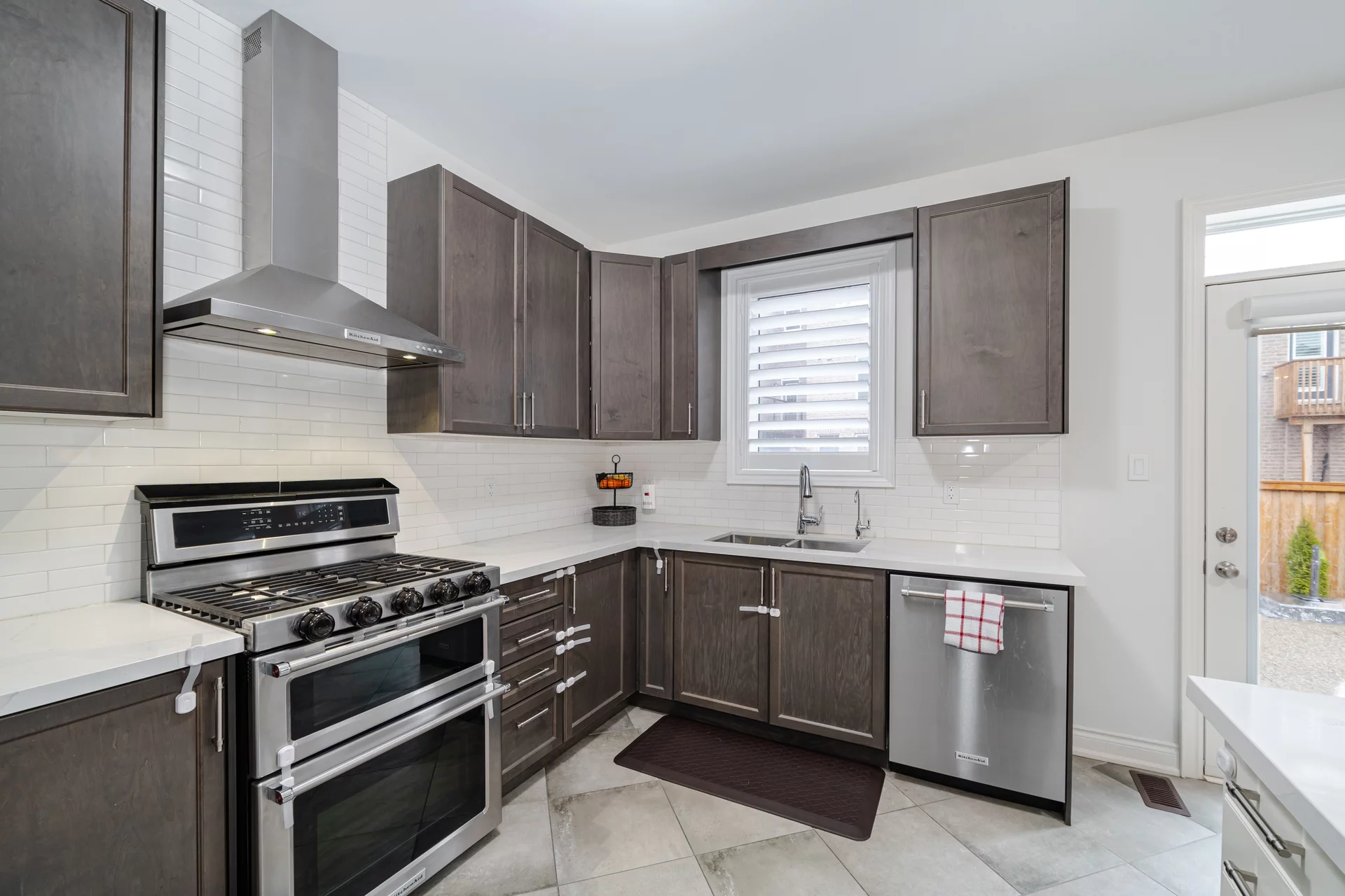 242 Humphrey Street, Waterdown - photo 17