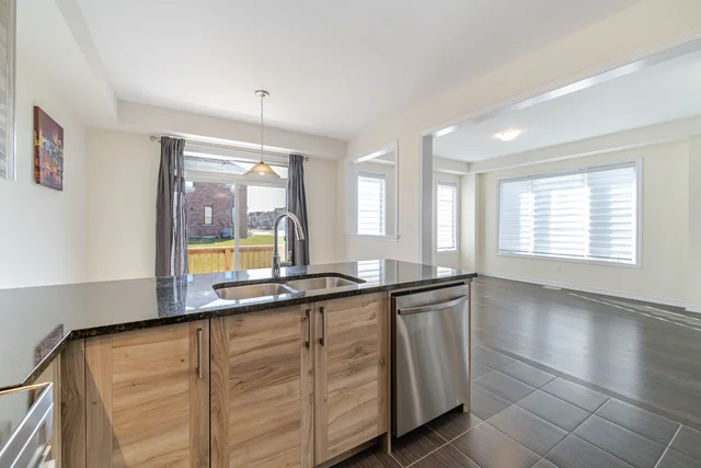 129 Explorer Way, Thorold - photo 19
