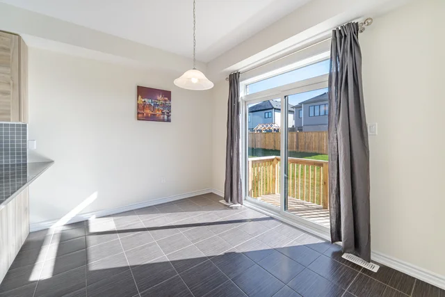 129 Explorer Way, Thorold - photo 20
