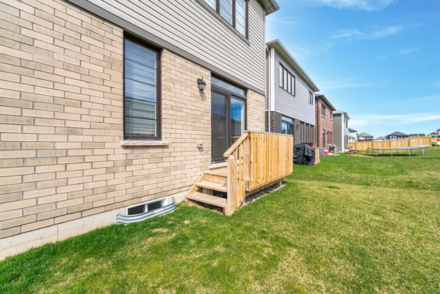 129 Explorer Way, Thorold - photo 44