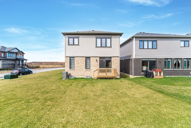 129 Explorer Way, Thorold - photo 46