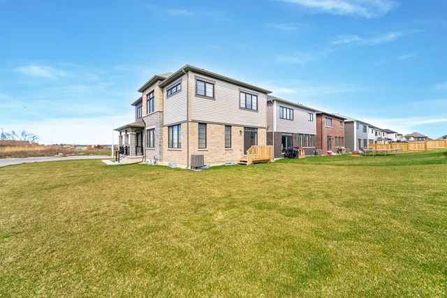 129 Explorer Way, Thorold - photo 49