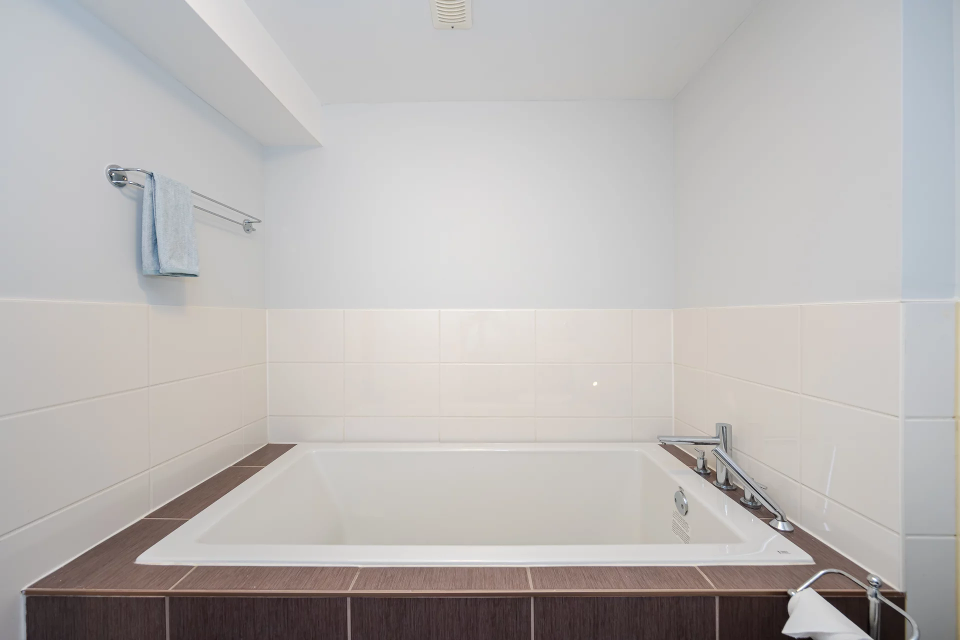 3466 Eglinton Avenue West, Mississauga - photo 51