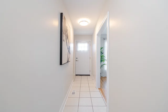 1300 Nottingham Avenue, Burlington - photo 5