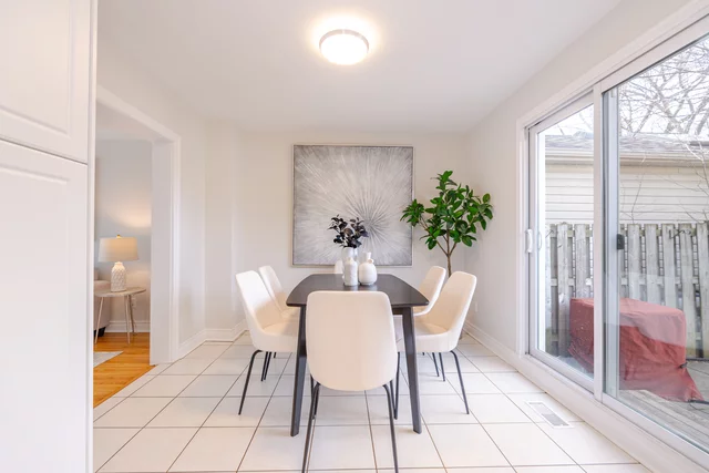 1300 Nottingham Avenue, Burlington - photo 10