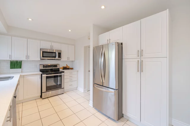 1300 Nottingham Avenue, Burlington - photo 13