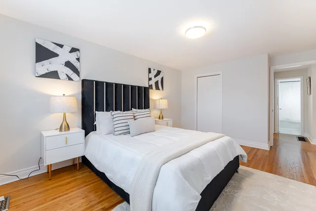 1300 Nottingham Avenue, Burlington - photo 20