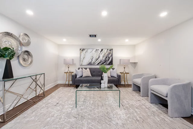 1300 Nottingham Avenue, Burlington - photo 34
