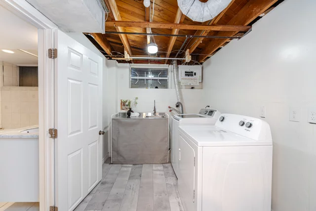 1300 Nottingham Avenue, Burlington - photo 36