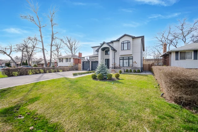 2043 Saxon Road, Oakville - photo 3