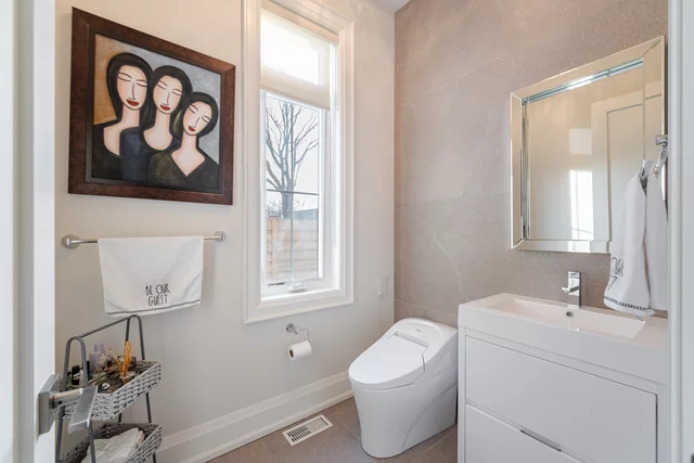 2043 Saxon Road, Oakville - photo 37