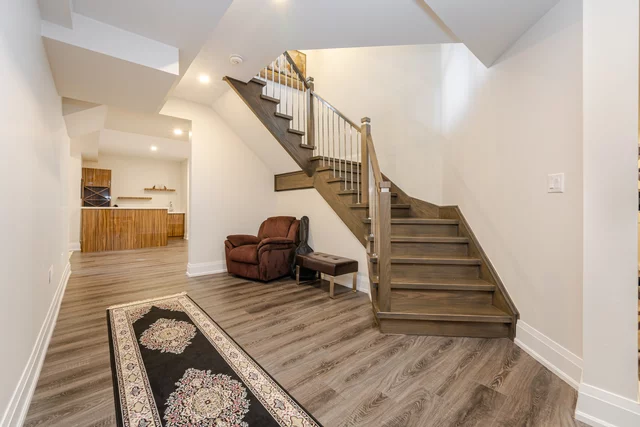 2043 Saxon Road, Oakville - photo 60