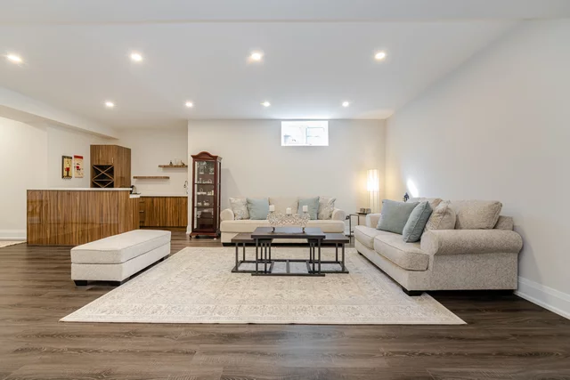 2043 Saxon Road, Oakville - photo 63