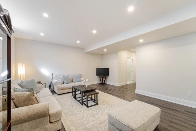 2043 Saxon Road, Oakville - photo 65