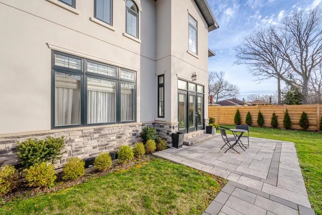 2043 Saxon Road, Oakville - photo 77