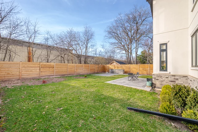 2043 Saxon Road, Oakville - photo 78