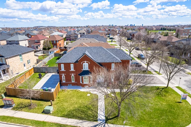 80 Loons Call Crescent, Brampton - photo 8