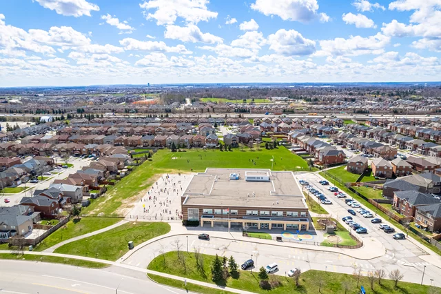 80 Loons Call Crescent, Brampton - photo 71