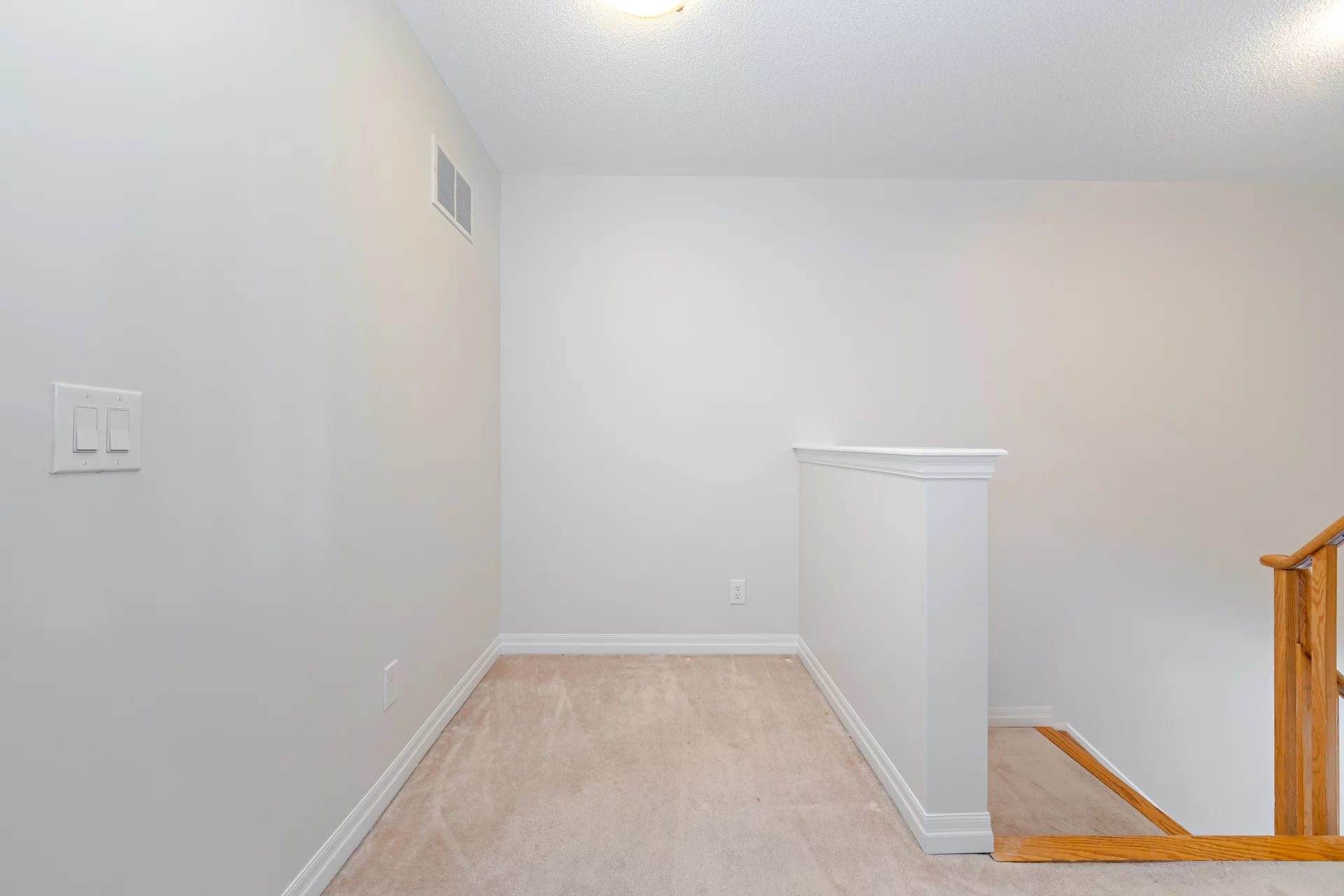 2962618