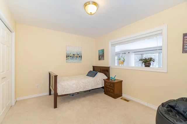 6901 Castlederg Side Road, Bolton - photo 41