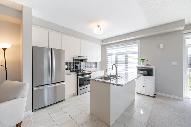 #71-113 Hartley Avenue, Paris - photo 14