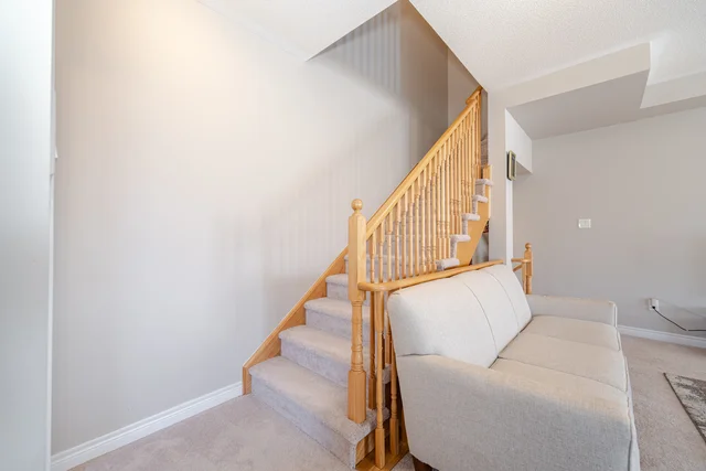 #71-113 Hartley Avenue, Paris - photo 24