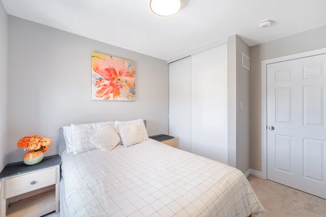 #71-113 Hartley Avenue, Paris - photo 37