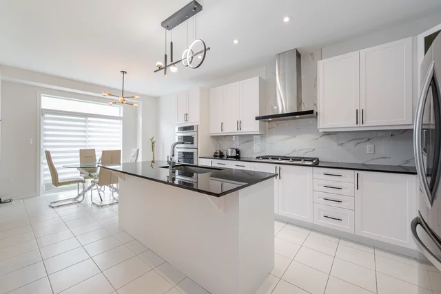 21 Priory Drive, Whitby - photo 14