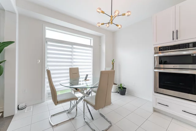 21 Priory Drive, Whitby - photo 18