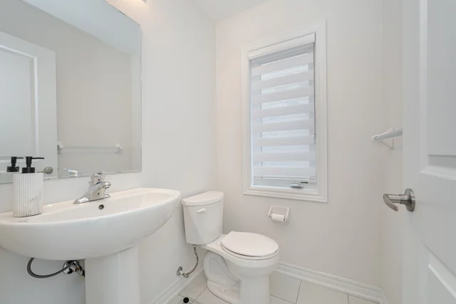 21 Priory Drive, Whitby - photo 28