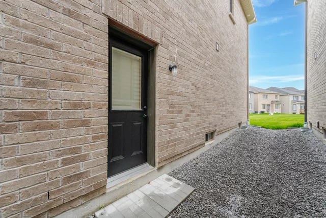 21 Priory Drive, Whitby - photo 47