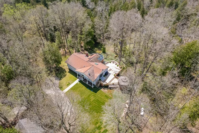 1311 Conservation Road, Campbellville - photo 8