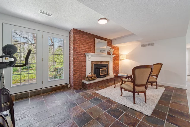 1311 Conservation Road, Campbellville - photo 51