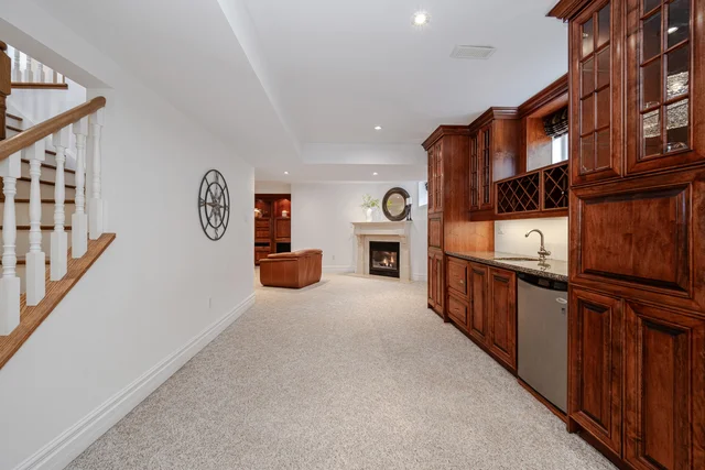 1600 Kenmuir Avenue, Mississauga - photo 100