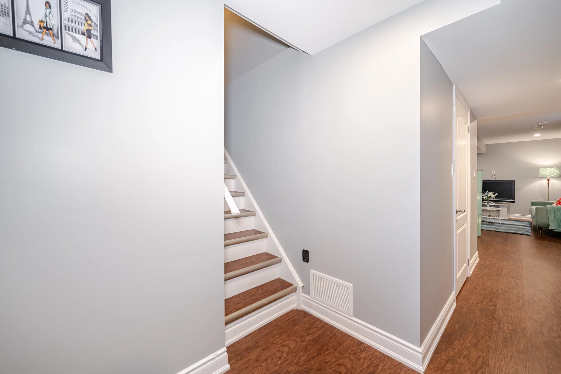 564 Langholm Street, Milton - photo 45