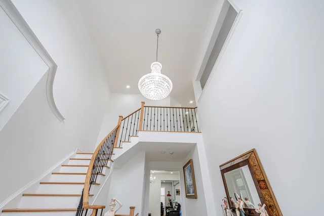 284 Johnson Drive, Shelburne - photo 8