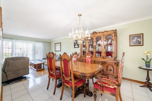 9 Riverton Drive, North York - photo 13