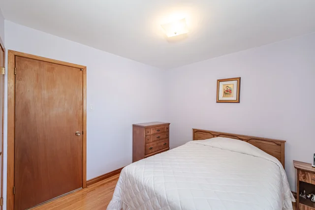 9 Riverton Drive, North York - photo 22