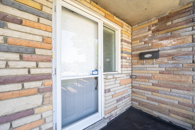 9 Riverton Drive, North York - photo 26