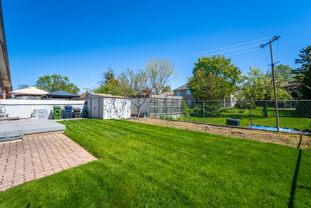 9 Riverton Drive, North York - photo 39
