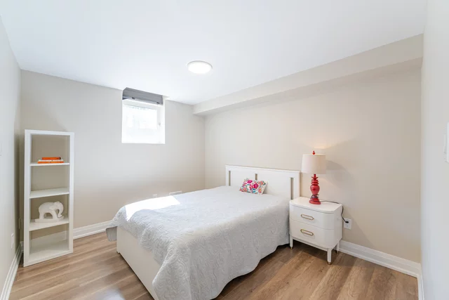 2932 Redbud Avenue, Oakville - photo 16