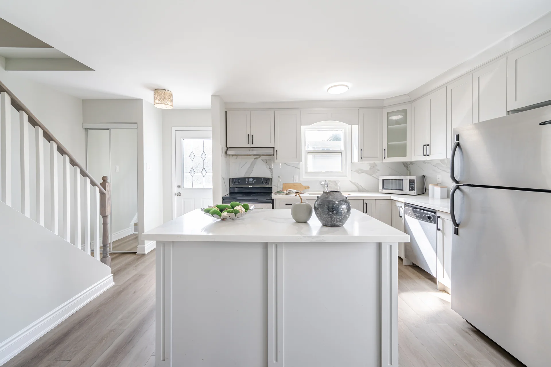 6 Hawkins Court, Brampton - photo 13