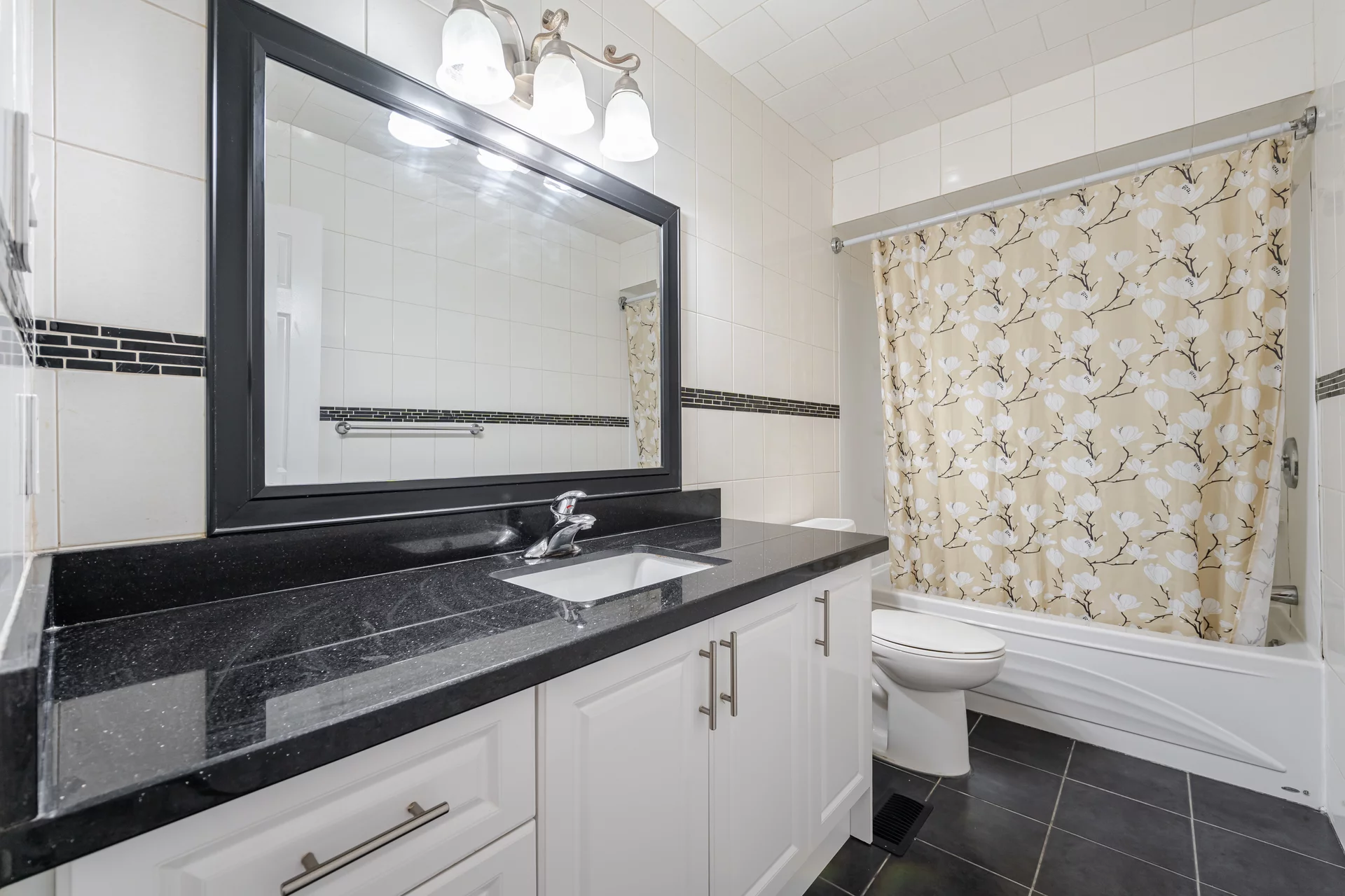 13 Oaklea Boulevard, Brampton - photo 28