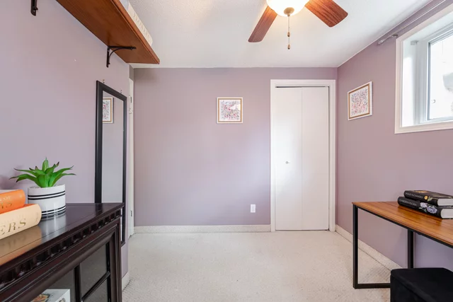 216 Queen Street South, Thorold - photo 29